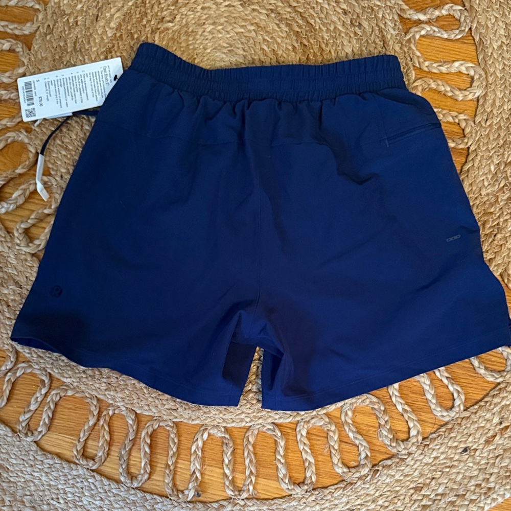 Lululemon athletica Deep Blue Pool Athletic Shorts - Picture 2 of 4